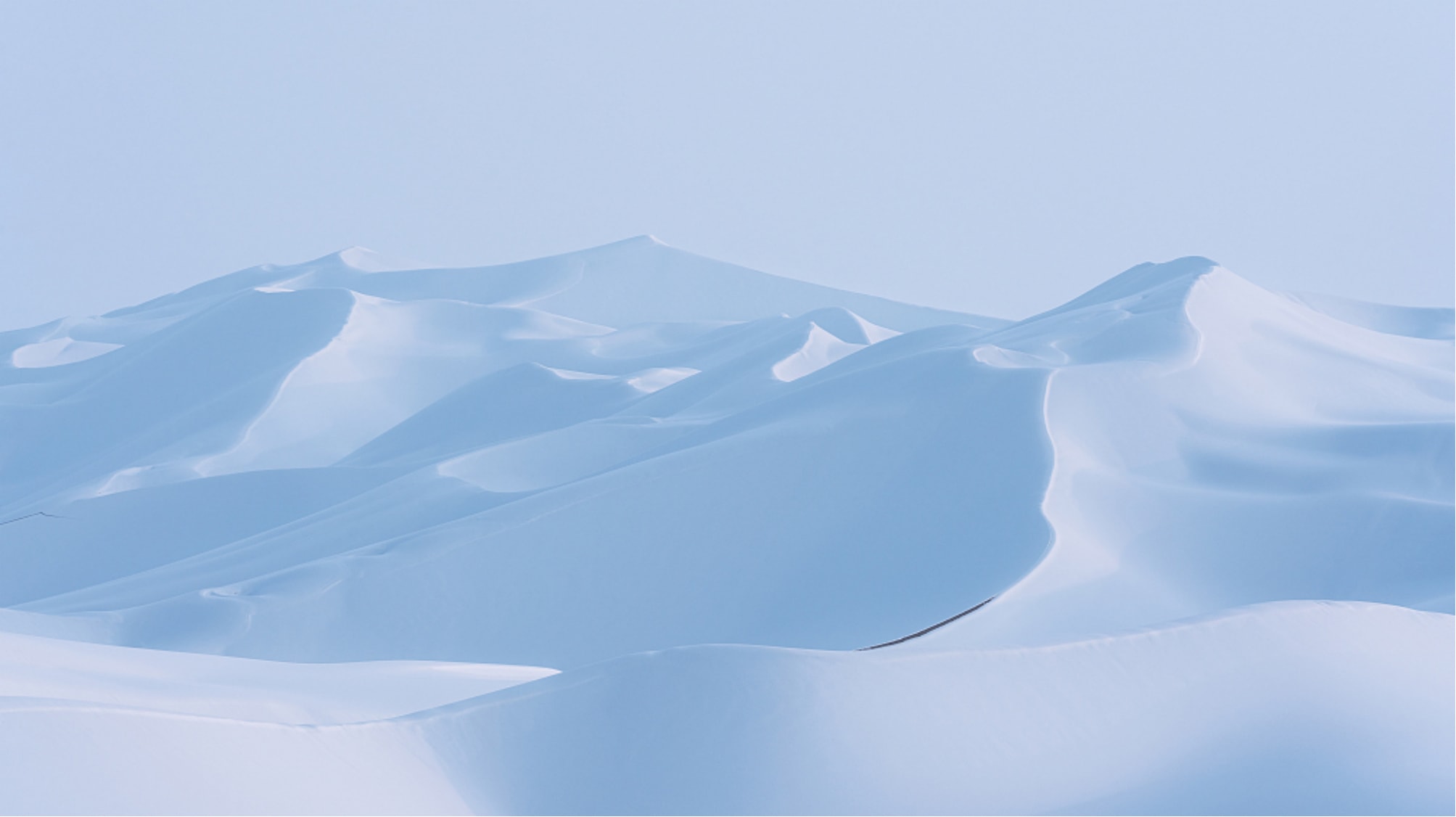 雪山背景